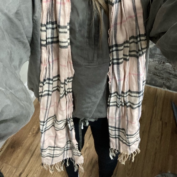 Roots scarf plaid pink - Picture 3 of 4